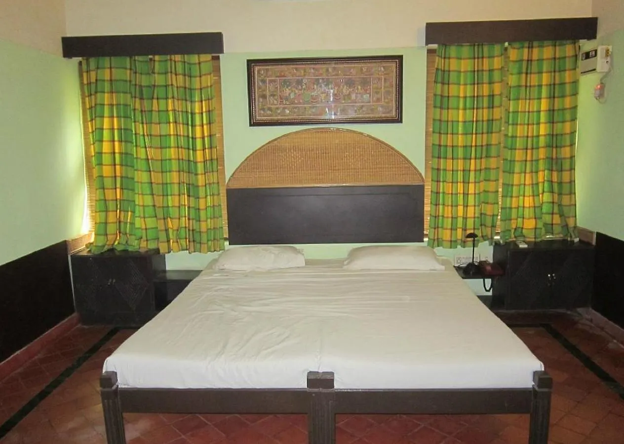 Aadithyaa Resorts West Kallada
